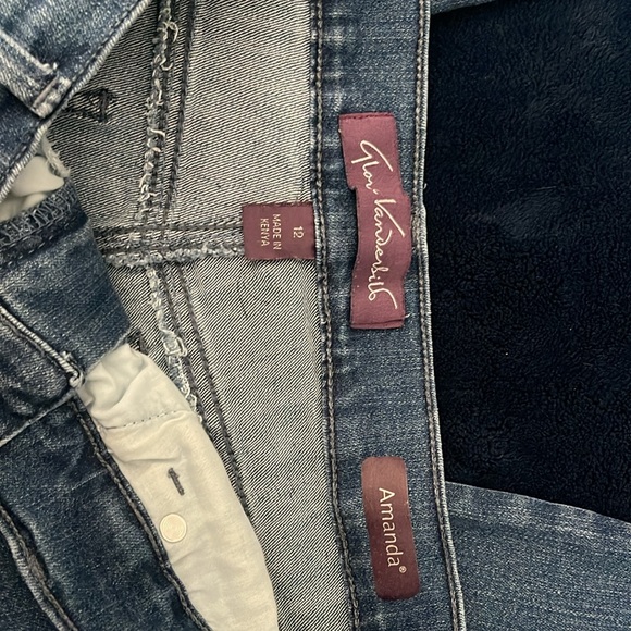 Amanda by Gloria Vanderbilt Original Slimming Jeans - Picture 2 of 3